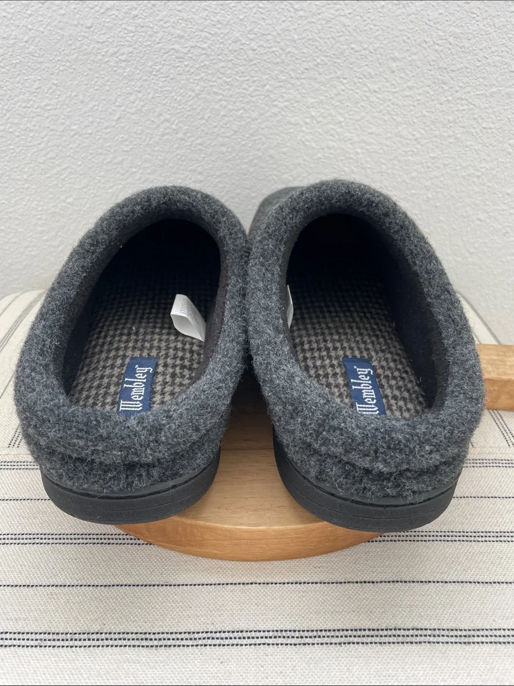 SALE! 50% Off Wembley Men's Charcoal Memory Foam Slip-On Slippers Size XL 11-12
